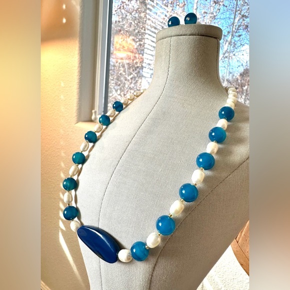 Vintage Pearl Blue Agate Necklace & Earrings - Picture 3 of 17
